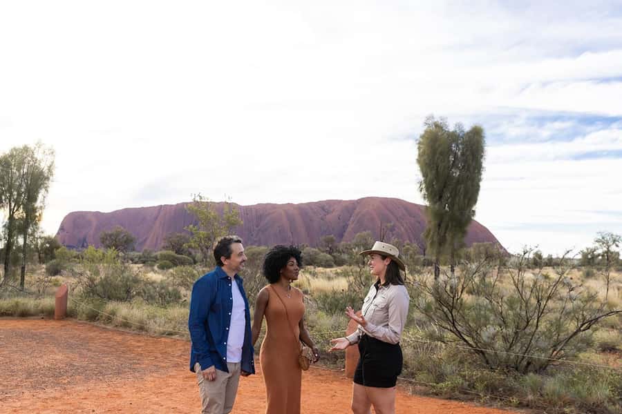 Uluru: Small Group Sunset Tour with Sparkling Wine - From Ayers Rock Resort Pickup to Your Sunset Viewing Spot