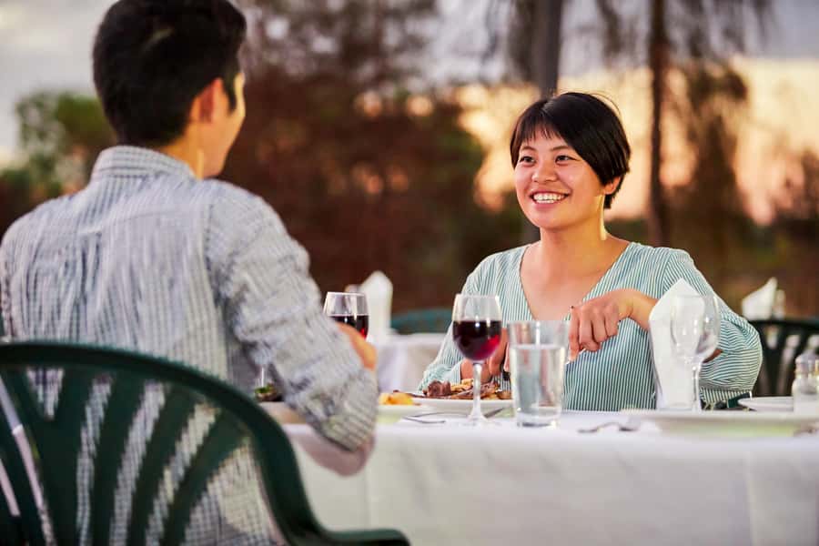 Uluru: Sunset, Sparkling Wine, Cheeseboard & Gourmet BBQ - Practical tips so you enjoy every minute
