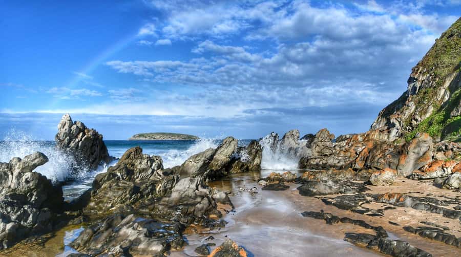 Victor Harbor and Fleurieu Peninsula Tour - Goolwa and Lake Alexandrina, where the Murray meets the lake