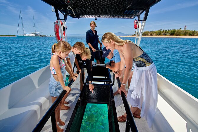 Wavedancer Low Isles Great Barrier Reef Sailing Cruise - Low Isles in the Coral Sea, 15 km from Port Douglas