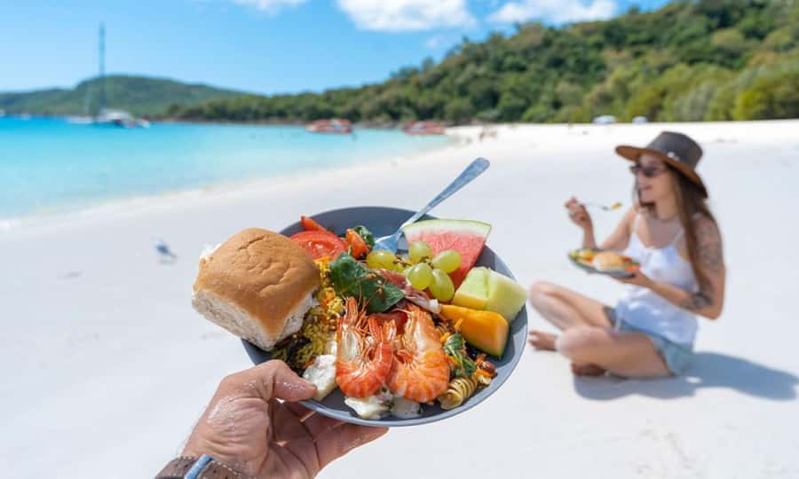 Whitsunday: Whitsunday Islands Tour with Snorkeling & Lunch - What to Pack: Sunscreen, Swimwear, Cash, and Winter Backup Layers