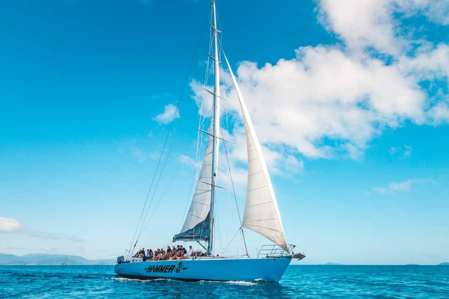 Whitsundays: 2-Day, 2-Night Maxi Yacht Sailing Adventure - Day 3: One More Reef or Bushwalk, Then Back to Airlie Beach by Late Morning