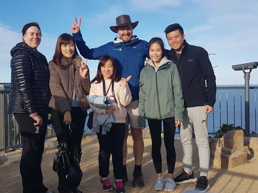 Wineglass Bay & Freycinet National Park Day Trip from Hobart - What to pack and how to handle the moderate hike