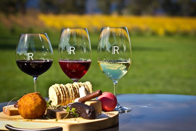 Yarra Valley Grazing Tour Wine, Cheese, Gin, Pizza from Melbourne - Getting Out of Melbourne Smoothly, With Wi-Fi and Pickup
